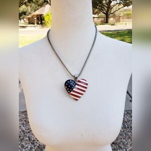 Enamel Heart-Shaped American Flag Pendant Necklace